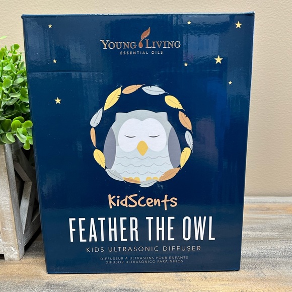 Young Living Kidscents Feather the Owl Kids Ultrasonic Diffuser NIB - Picture 6 of 10